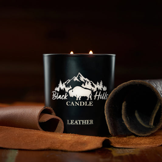 Leather Clean-Burning Candle